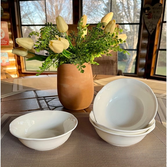 Plum Blossom Durable White Porcelian Cereal Bowl