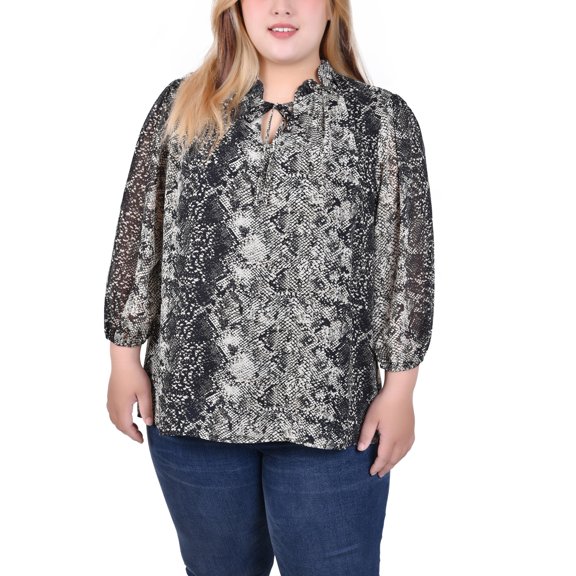 Plus Size 3/4 Sleeve Chiffon Blouse
