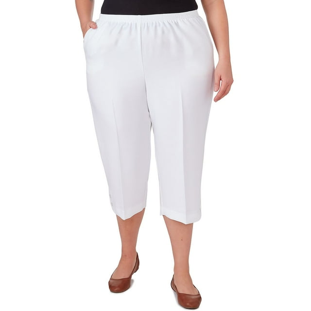 Plus Size Alfred Dunner Button Hem Capri Pant Color: White Size: 20 W