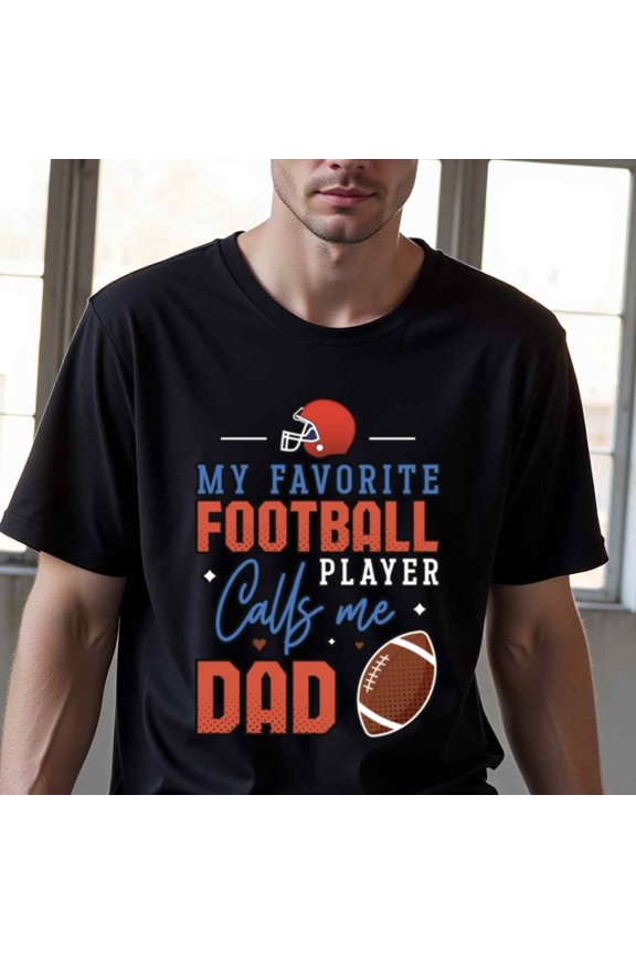 Plus Size Men'S "My Favorite Football Player Calls Me Dad" Graphic T-Shirt - Black with Football Helmet & Ball Design, Casual Short Sleeve Tee for Sports Fans, Casual Wear Tee | Playful Graphic Tee