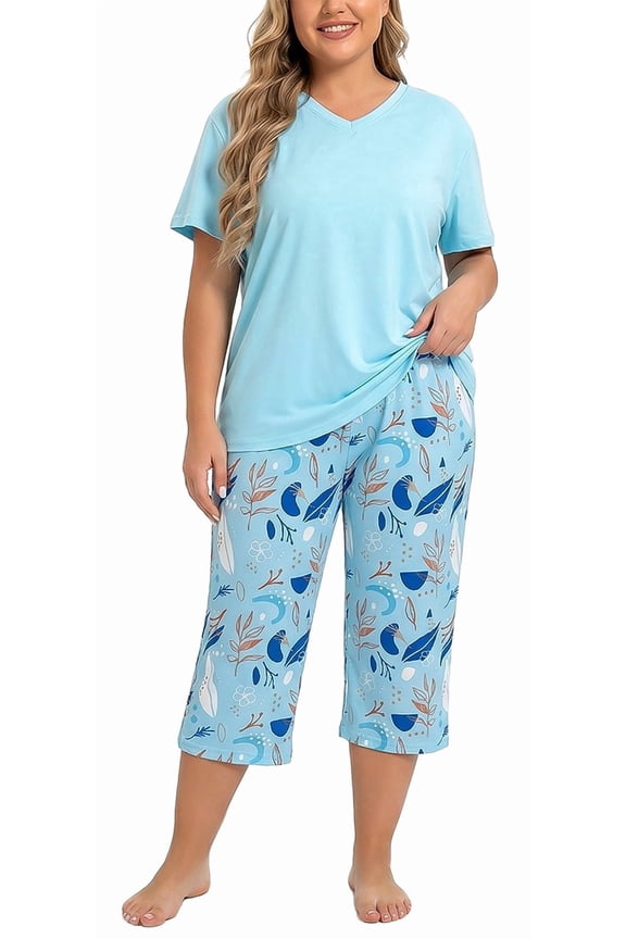 Plus Size Pajamas Set for Women,2 Piece Loungewear Set Floral Sleepwear for Spring Summer Fall,Soft Lightweigh V Neck Short Sleeve Top and Capri Pants, 3XL Light Blue