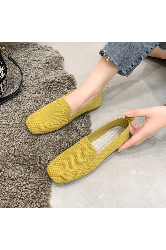 Plus Size Slip-On Shoes, Women’s Flat Easy-On Driving Shoes with Elastic Goring, Chic & Convenient for Errands, Office, and Extended Size Needs Yellow 43