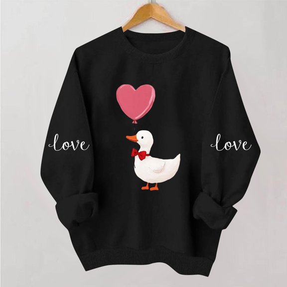 Plus Size Valentine's Day Sweatshirt For Women With Heart Print Long Sleeve Round Neck Top