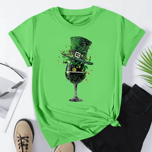 Plus Size Women's St. Patrick's Day Casual Short Sleeve Round Neck Pullover Tee With Holiday Design