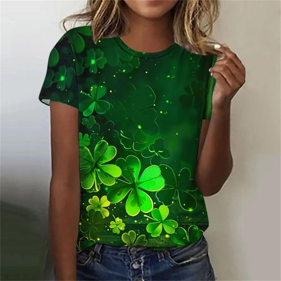 Plus Size Women's St. Patrick's Day Graphic Print Casual Short Sleeve Pullover Top With Shamrock