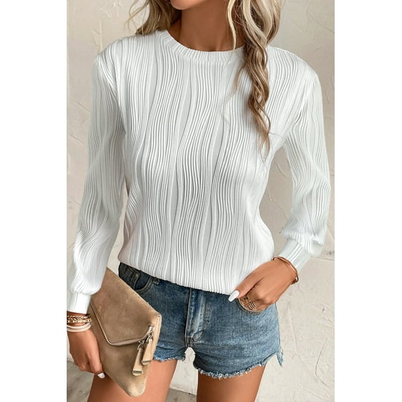 Plusashion Essential White V-Neck Tee with Wave Collar – Long Sleeves Top