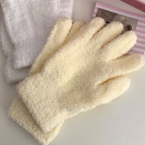 Plush Surface Full Finger Gloves, Soft Fuzzy Thermal Winter Gloves, Warm Five-Finger Design for Student Cycling, Daily Commute and Outdoor Cold Weather Protection Beige