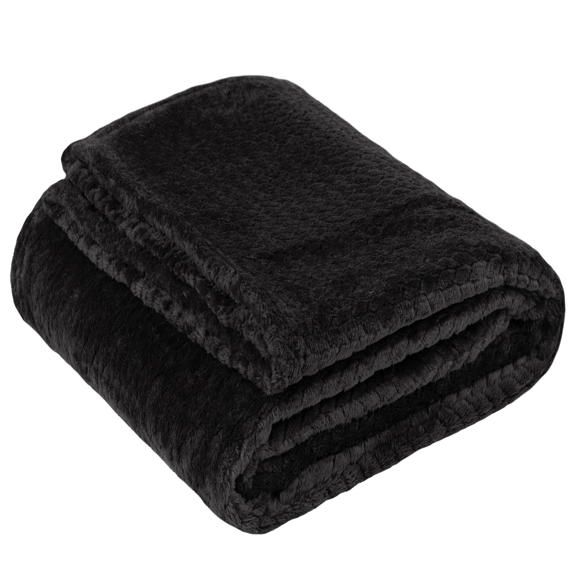 Plush Textured Waffle Knit 60 L x 50 W Lightweight Reversible Microfiber Sherpa Throw Blanket for Adults Kids Pets Beds Couches and Loveseats in