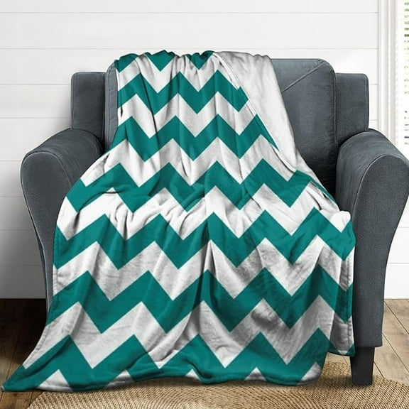 Plush Throw Blanket Teal Zigzag Pattern Soft Cozy Blanket Flannel Blankets All-Season For Sofa Couch Bed 40" x 50"