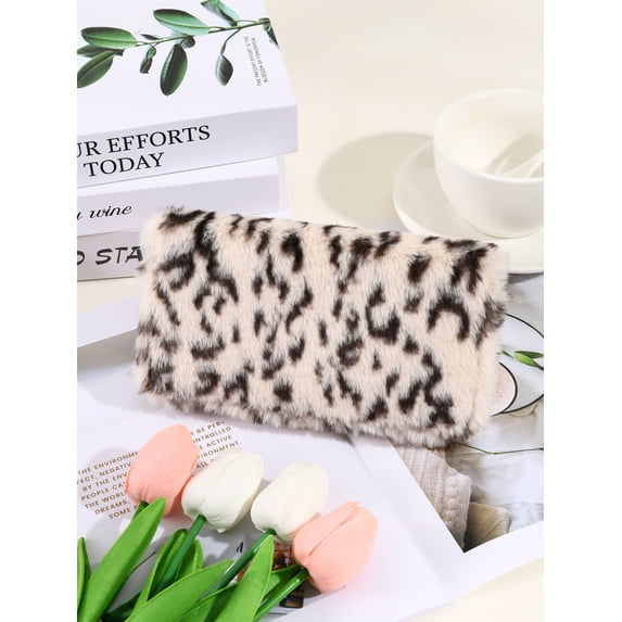 Plush coin purse, stylish leopard print long wallet, portable for everyday life (Beige)