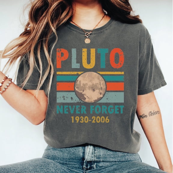 Pluto Never Forget T-Shirt, 1936-2006 Planet Shirt, Retro Space Tee, Aesthetic Universe Shirt, Sfs0139 Tshirt All Size S-5XL