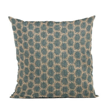 Plutus 16" x 16" Eyelashes Dot Luxury Throw Pillow in Blue