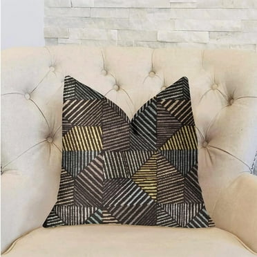 Plutus 18" x 18" Highland Heights Luxury Throw Pillow in Multicolor