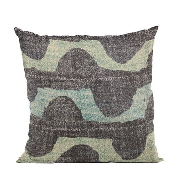 Plutus 20" x 30" Shores Stripe Luxury Throw Pillow in Blue