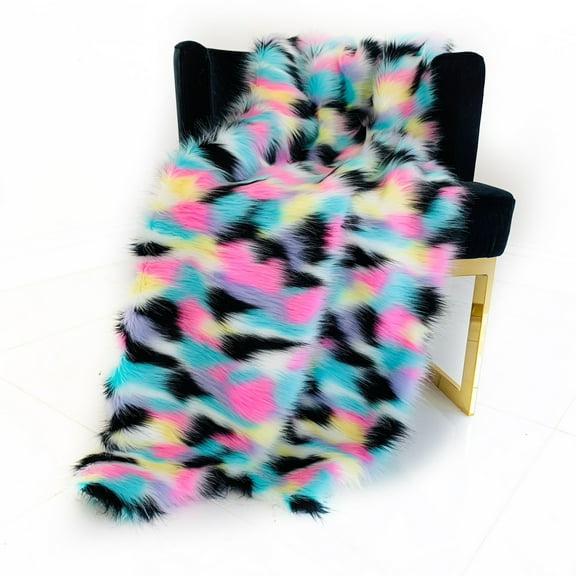 Plutus 48" x 60" Exotic Faux Fur Luxury Throw Blanket in Pink