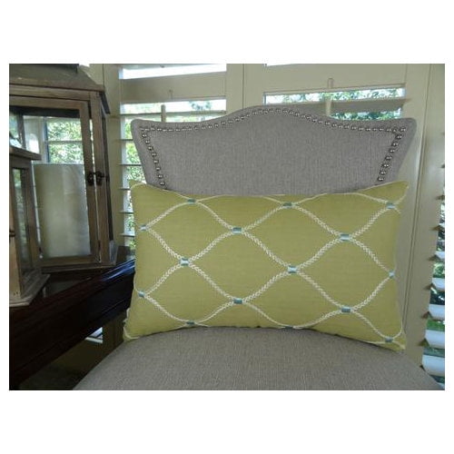 Plutus Brands Plutus Dewdrop Handmade Throw Pillow