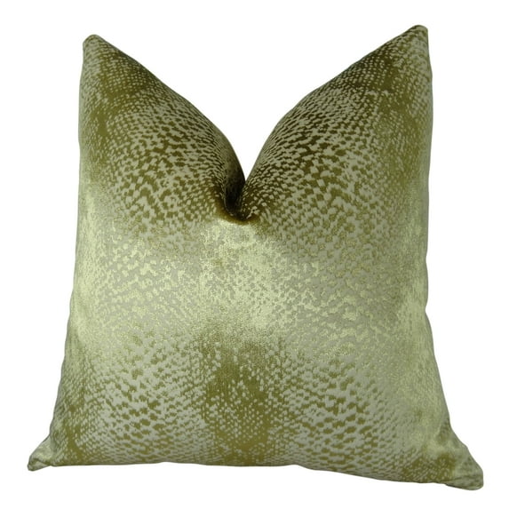 Plutus Fancy Mink Handmade Throw Pillow, (22" x 22")
