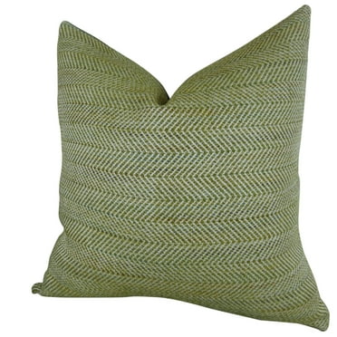 Plutus Parsburg Handmade Throw Pillow, (12" x 20")