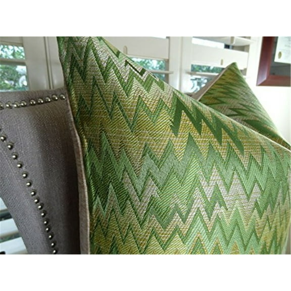 Plutus Lumiere Bronze Handmade Throw Pillow, (12" x 25")