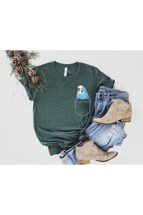 Pocket Budgie Bird Shirt - Cute Bird in Pocket Design - Fun Animal Lover Graphic Tee - Gift Shirt For Budgie Bird Lover SWEATSHIRT All Size S-5XL