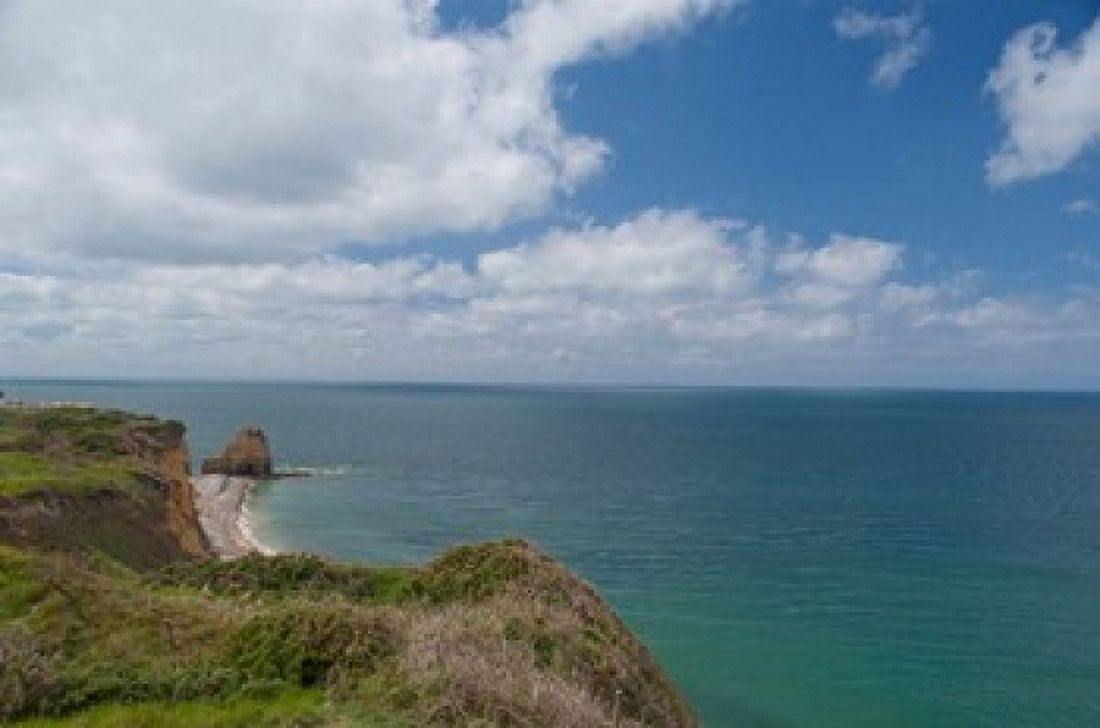 Point du Hoc WWII site Canvas Art - Cindy Miller Hopkins DanitaDelimont (26 x 17)