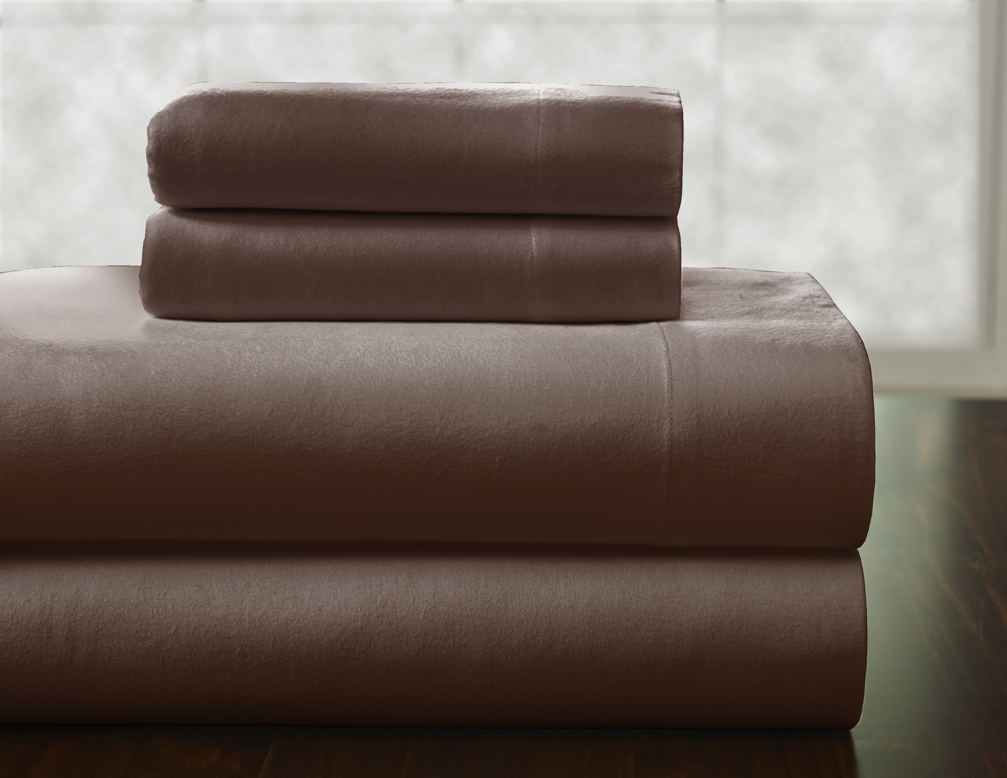 Pinnacle Flannel Sheet Set in Cocoa Check main image 1