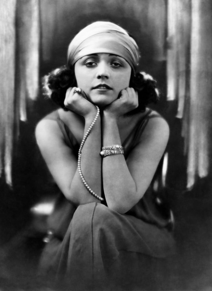 Pola Negri Canvas Art - (16 x 20)