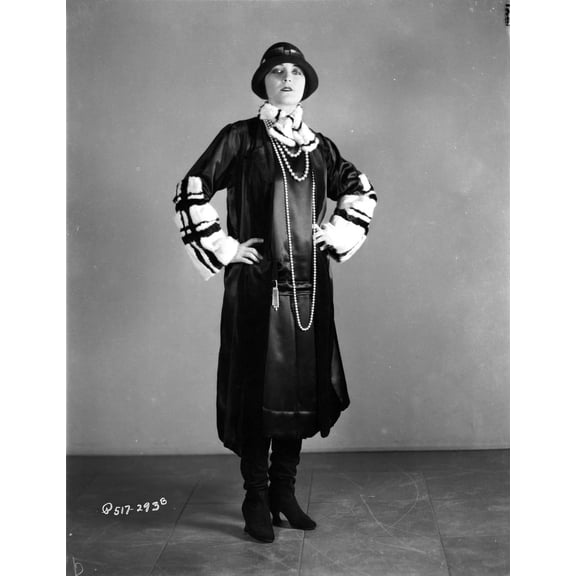 Pola Negri Posed with Hands on Hips in Black Gothic Outfit Photo Print (8 x 10)