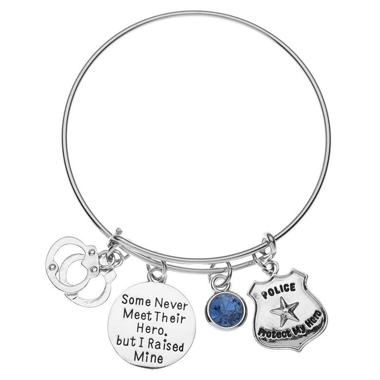 Police mom deals bracelet