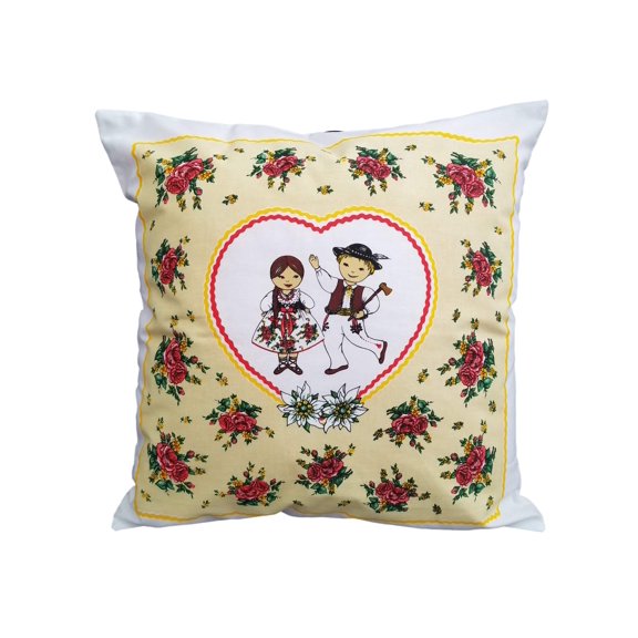 Polish Highlanders Folk Art Accent Pillow Case (Ivory)