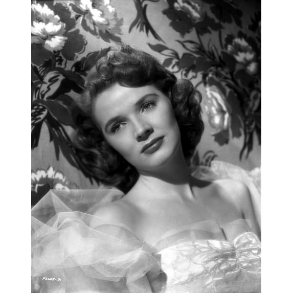 Polly Bergen Looking Away wearing White Gown Portrait Photo Print (8 x 10)