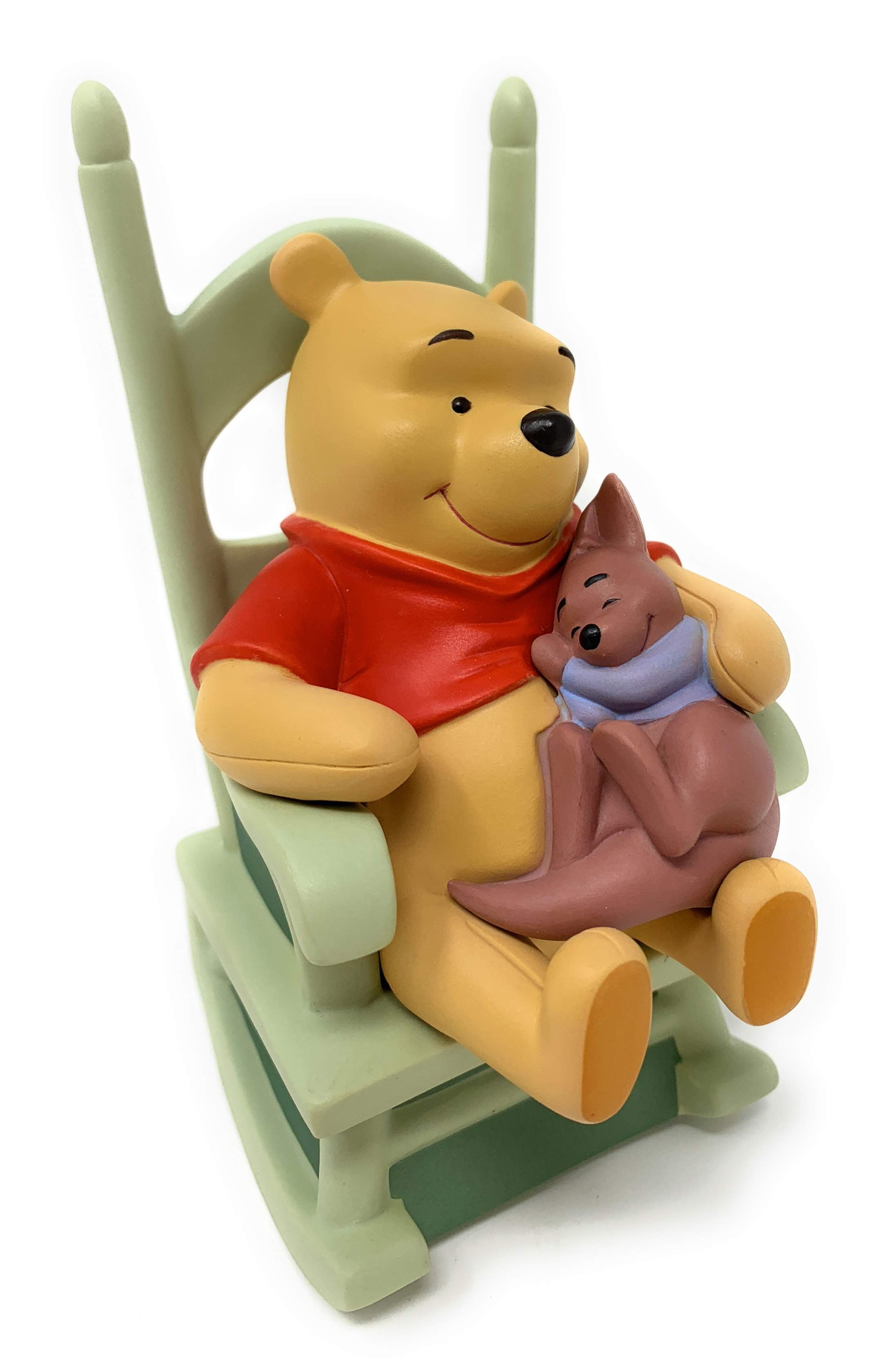 Sweet　Pooh　Figurine　Little　Friends　Dreams　One