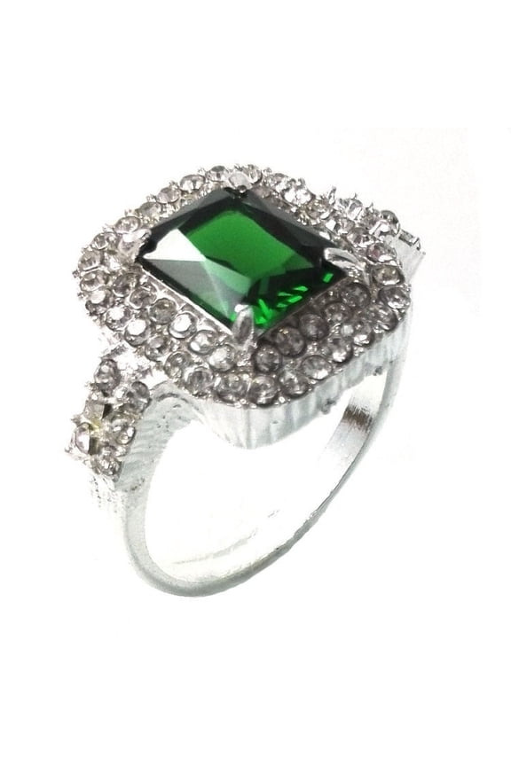 Pop Emerald Square Zircon Ring Exaggerated