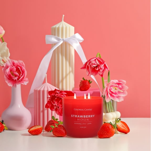 Pop of Color Strawberry Moon Scented Glossy Jar Candle, 3 Wick, 14.5 oz, 60 Hours Burn, Fruity