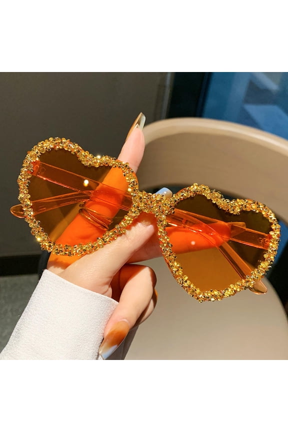 Popular y2k Vintage Love Heart Sunglasses Women For Men Luxury Brand Design Sun Glasses Punk Cake Candy Pink Cute Party Eyewear
