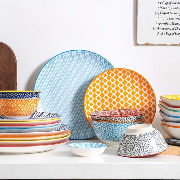 Porcelain Dinner Plates, Serving Plate for Salad, Pancakes, Steak, Set of 6, Assorted Colors