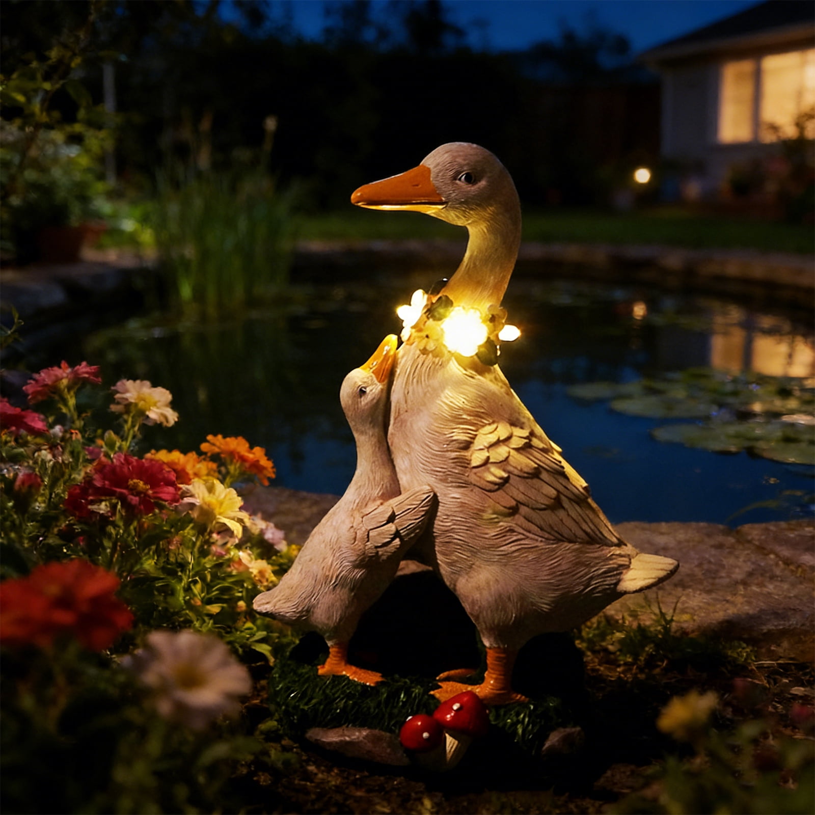 Porch Goose Statue Outdoor, Solar Garden Statue Goose Figurine Lights Outdoor Waterproof, Resin Outdoor Sculpture for Yard Porch Patio Lawn Garden Decor, Unique Gifts for Mom Grandma Women