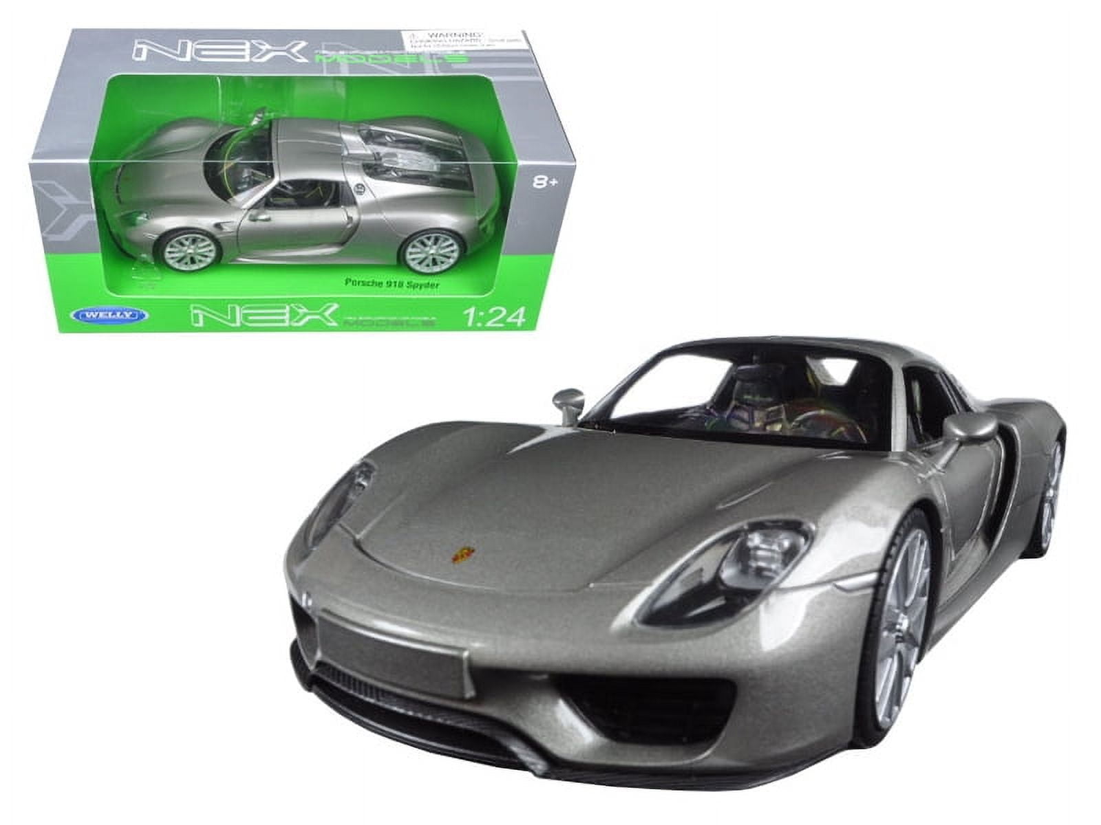 Porsche 918 Spyder Silver Closed Roof 1 24 Diecast Model Car by
