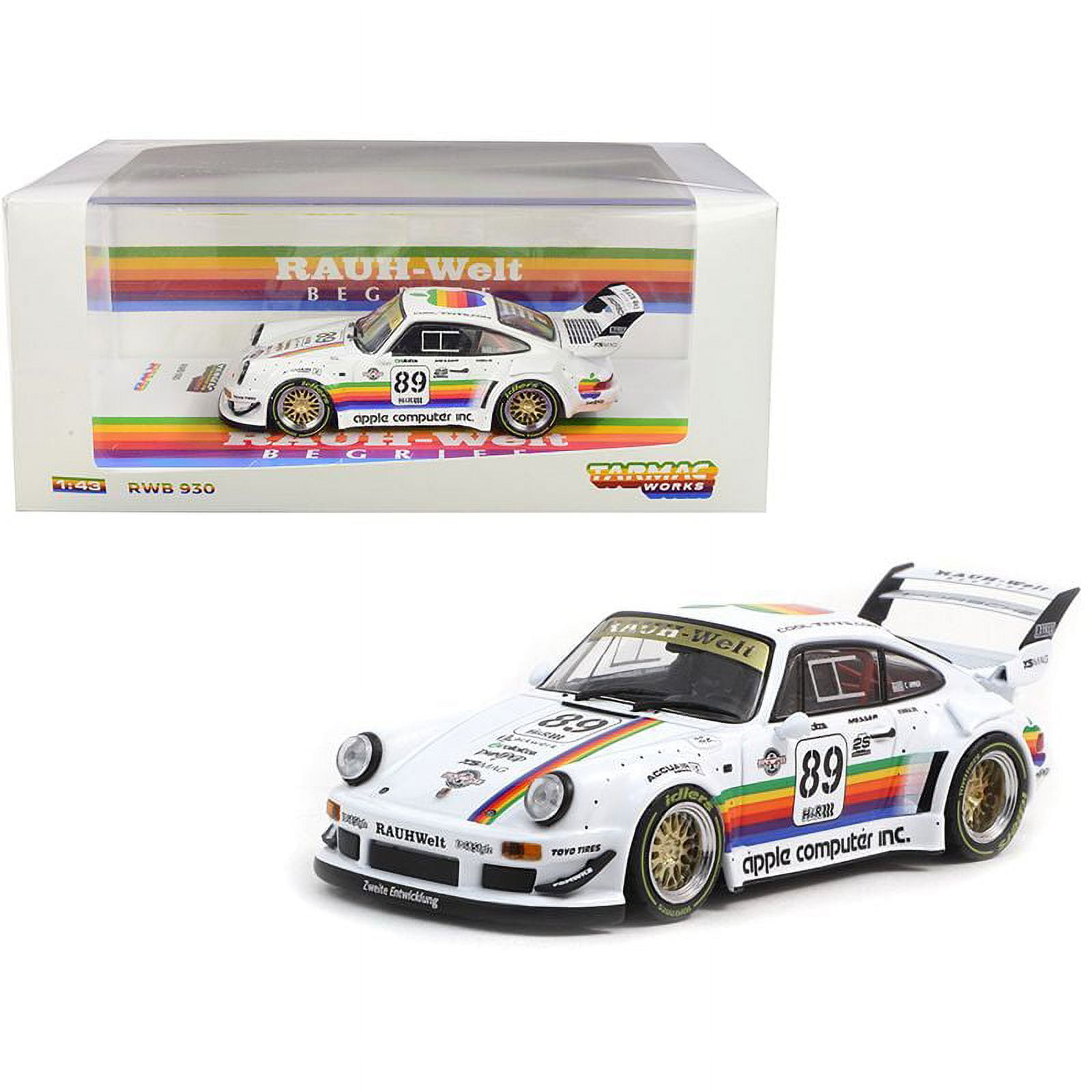 【2025年】エレガントファッションを上品に着 Porsche RWB 930 #89  乗用車