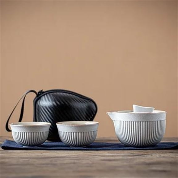 Portable Travel Tea Set Ceramic Teapot Kettle Quik Pots One Pot And Two Cups Teaware Chinese Drink Teapots Tea Cup
