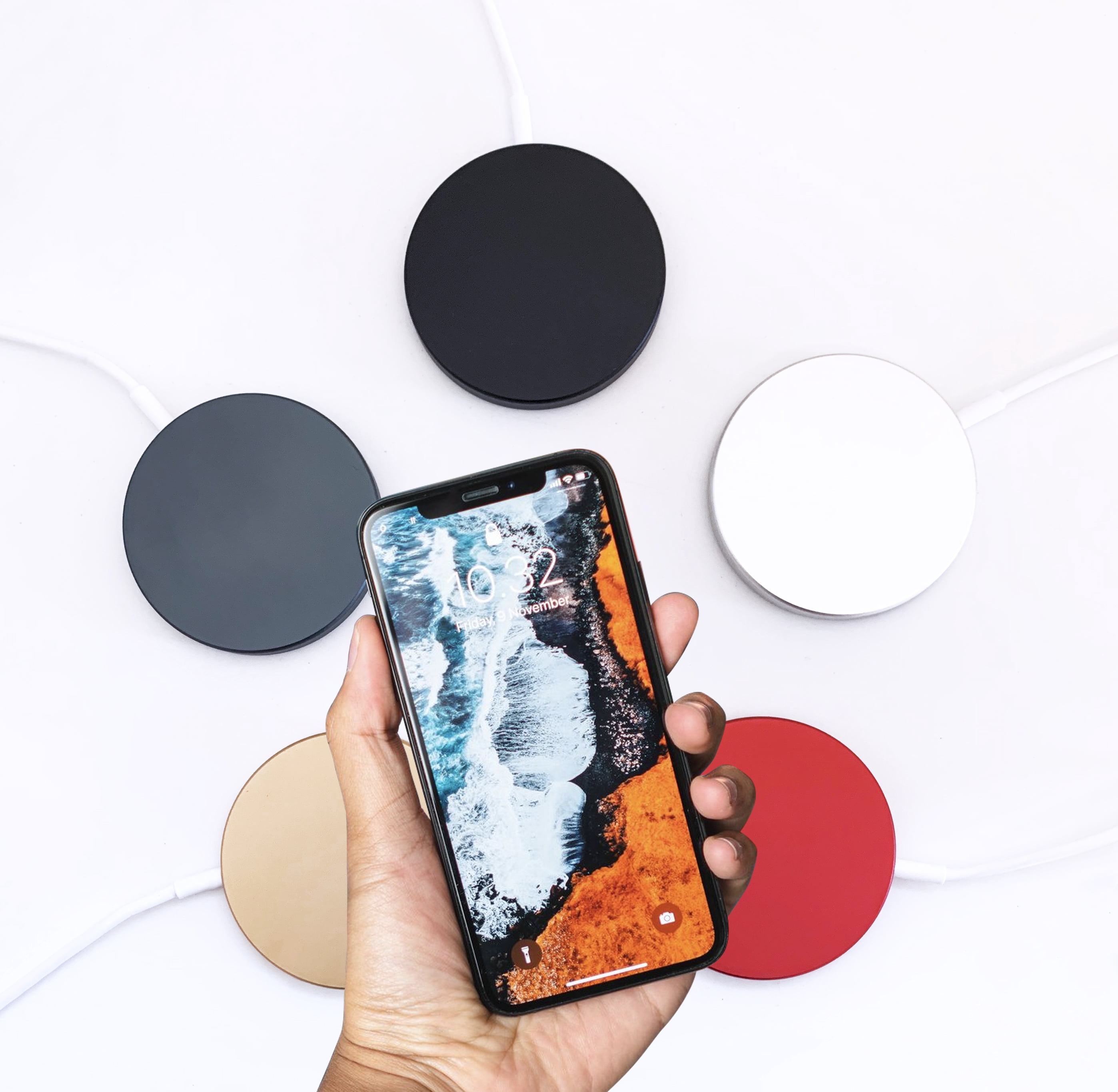 Portable Wireless Charging Pad with Magnetic Pad-Black