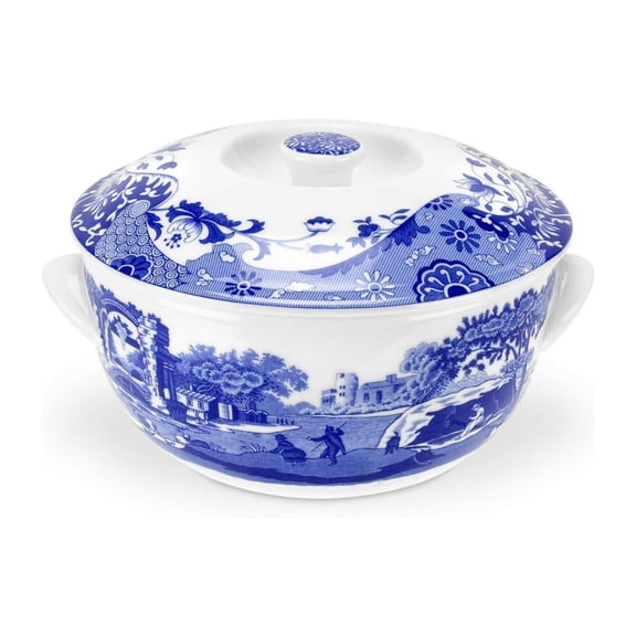 Portmeirion Spode Blue Italian Round Covered Deep Dish, 2 Quart Serving Dish for Vegetables, Dinner Table Centerpiece, Made from Fine Porcelain, Microwave and Dishwasher Safe