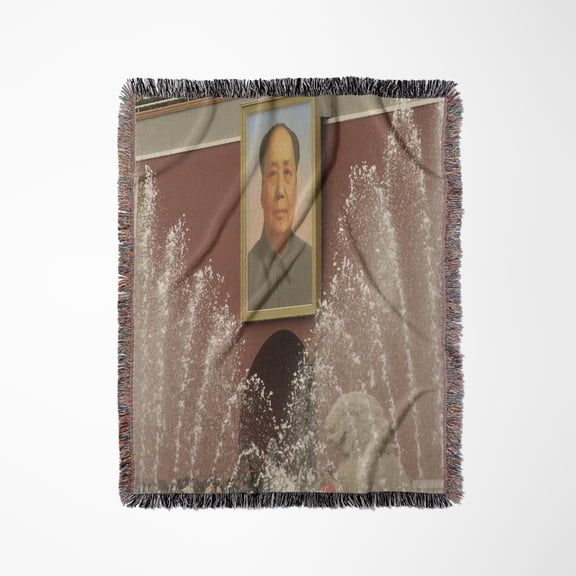 Portrait Of Mao, Tiananmen Square Beijing, China-As07 Pox0499 - Pete Oxford, Woven Blanket