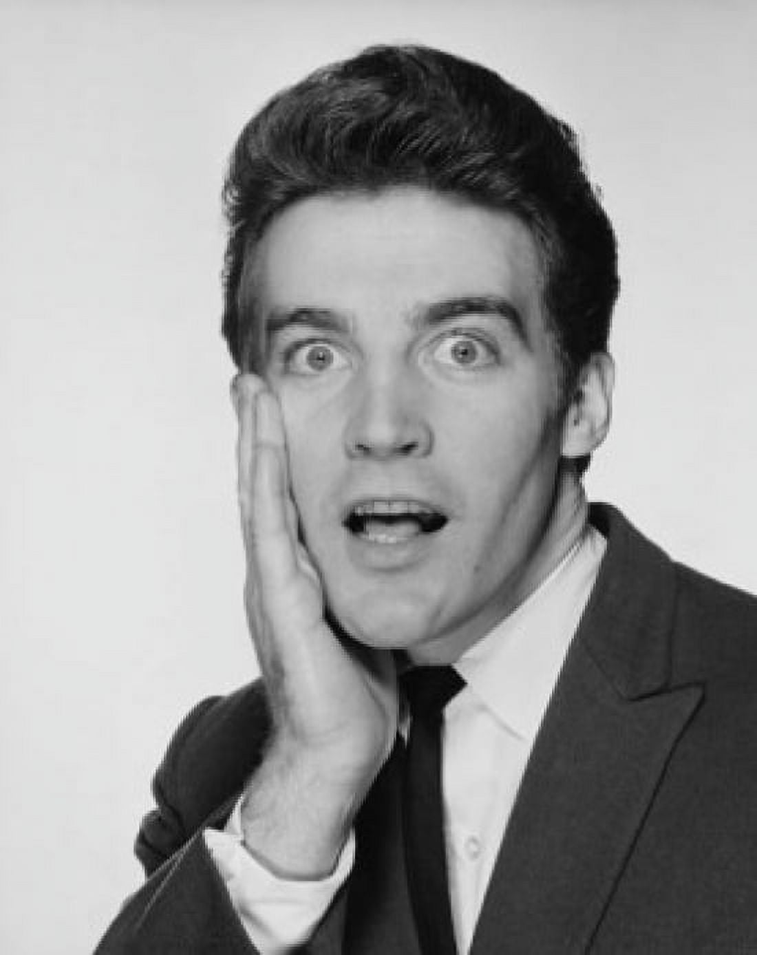 Portrait of a businessman looking surprised Canvas Art - (18 x 24)