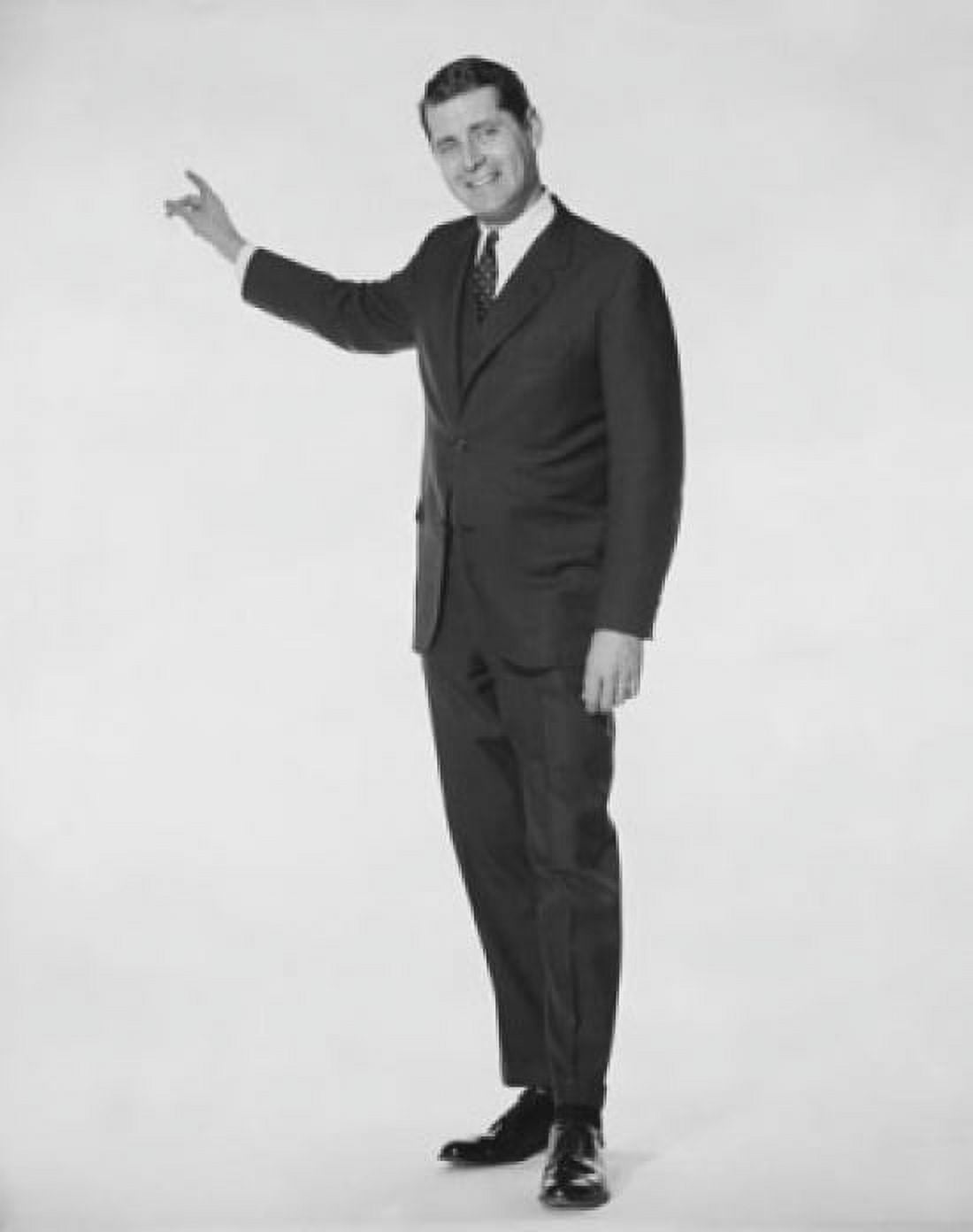 Portrait of a businessman pointing sideways Canvas Art - (18 x 24)