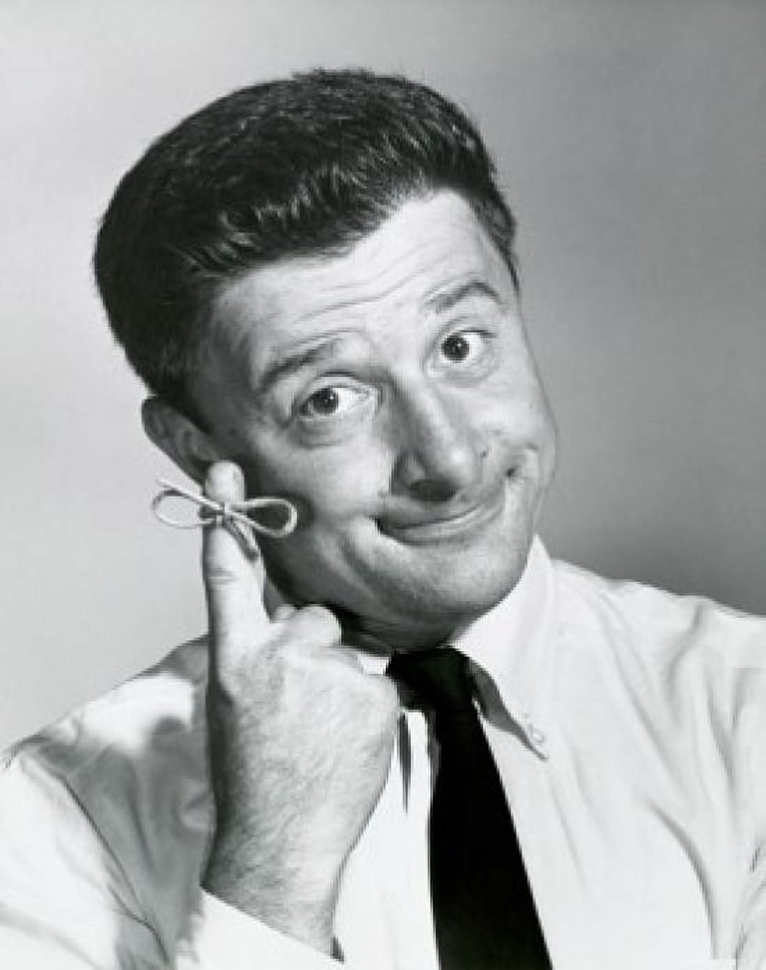 Portrait of a businessman smiling with a string tied around his finger Canvas Art - (18 x 24)