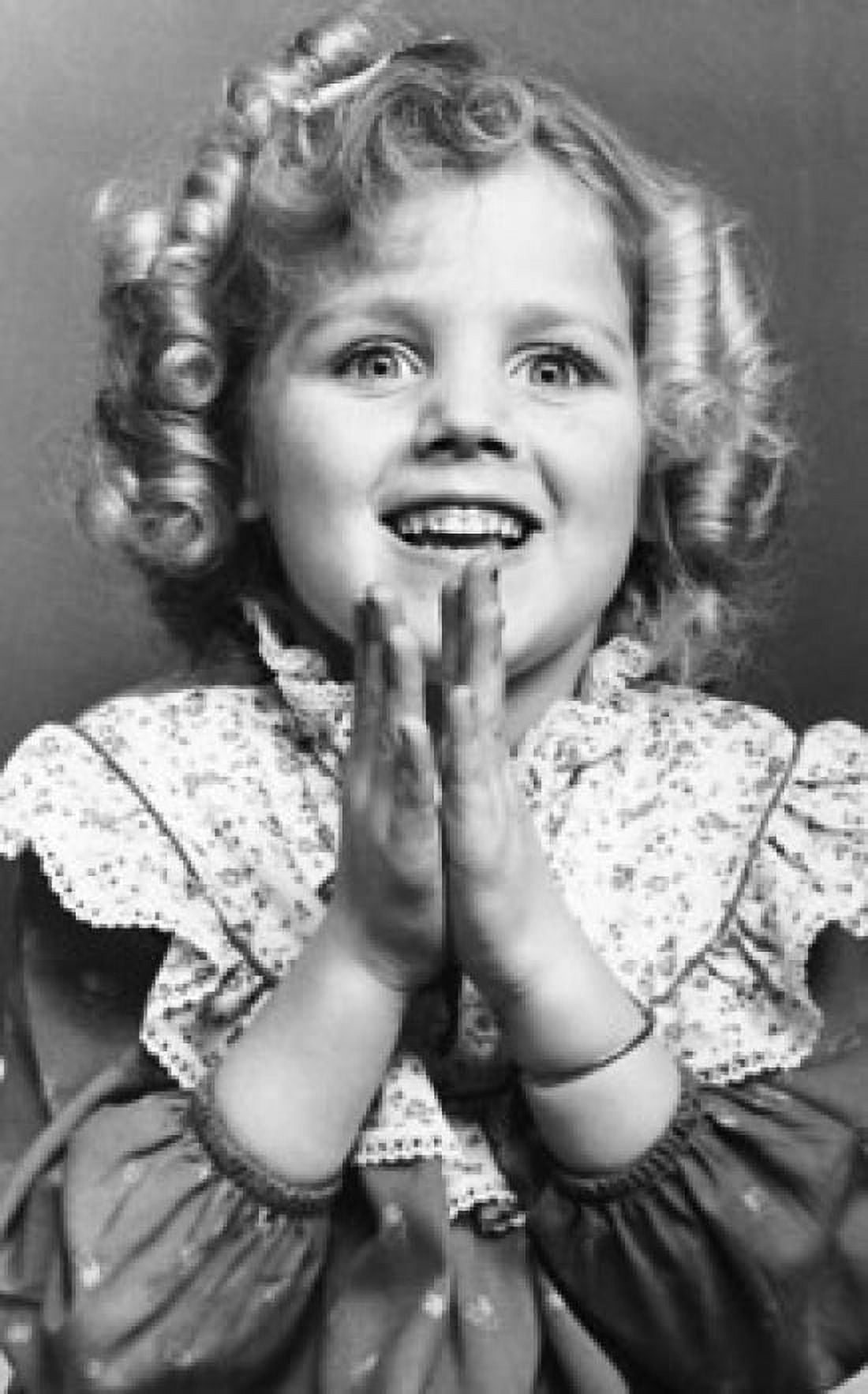Portrait of a girl clapping Canvas Art - (18 x 24)