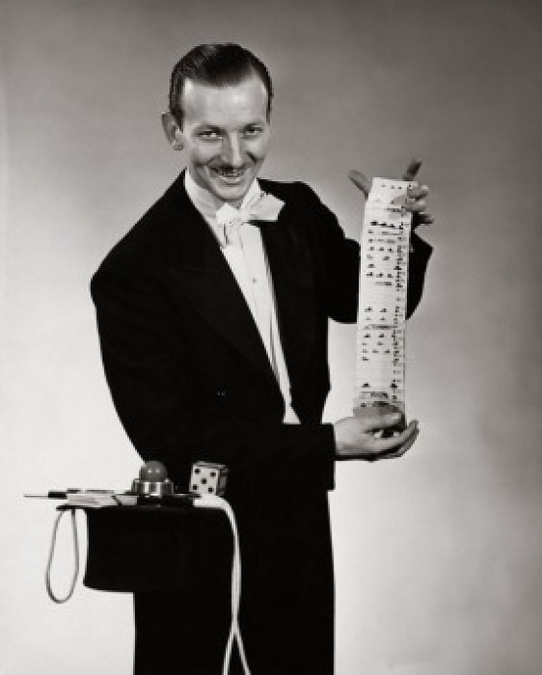 Portrait of a magician performing card tricks Canvas Art - (18 x 24)