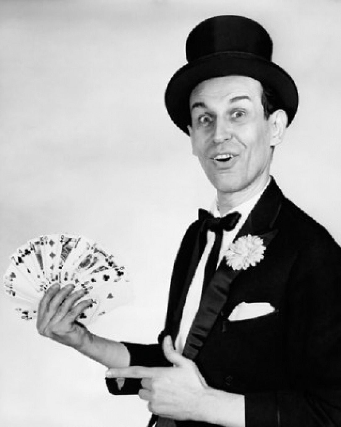 Portrait of a magician performing card tricks Canvas Art - (18 x 24)