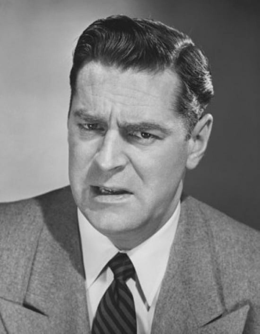 Portrait of a mature man looking serious Canvas Art - (18 x 24)